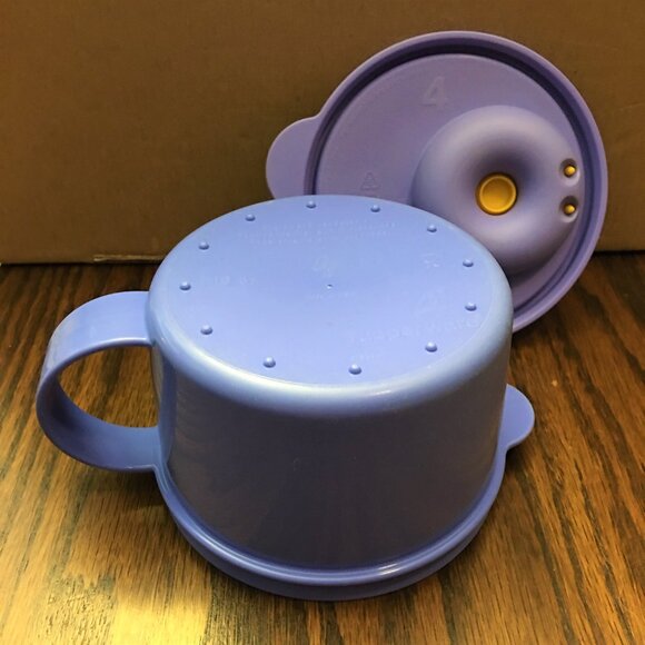 Tupperware Pooh Crystal Wave Soup Mug - Picture 4 of 4